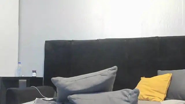 tamarapervert live sex cam