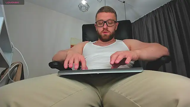 Findom_guy live sex cam