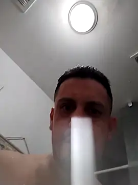 HORNYJROD123 live sex cam