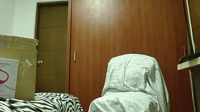 MarcusMilarc live sex cam