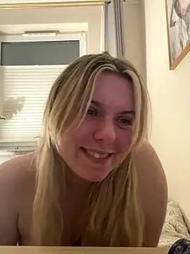 Nallinee live sex cam