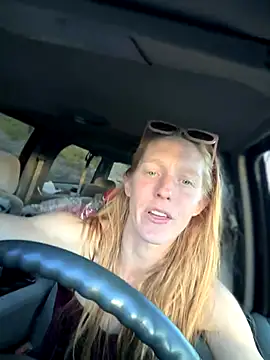 GoldenFlameGoddess live sex cam