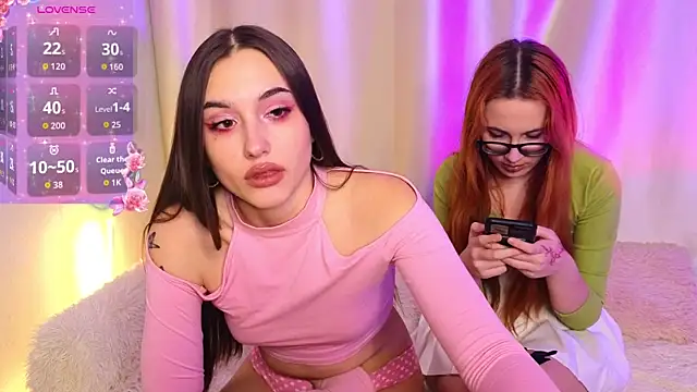 sunny_luna live sex cam