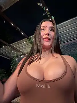 licky_lu live sex cam