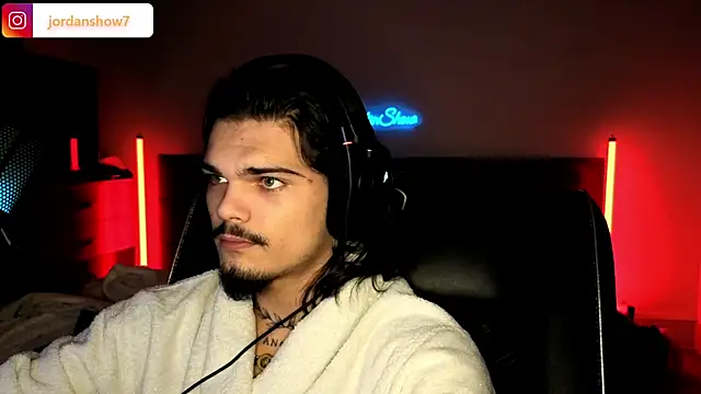 JordanShow live sex cam