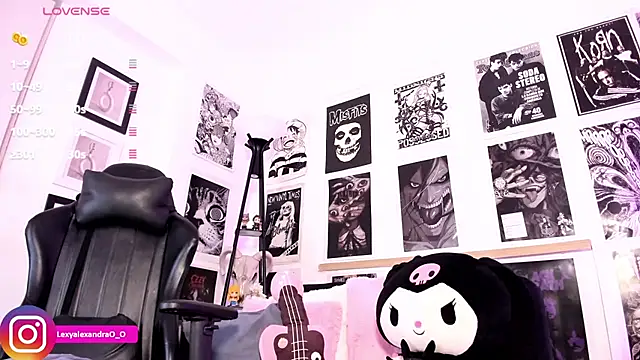 Lexyjoycce live sex cam