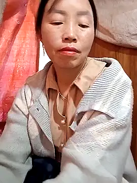 hera-00 live sex cam