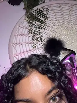 AlyssaHottv_ live sex cam