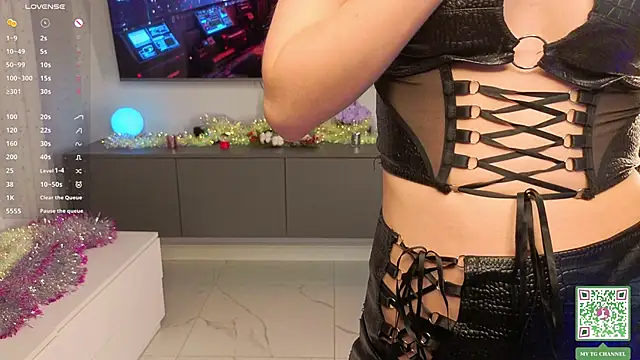 ElfredaTupy live sex cam