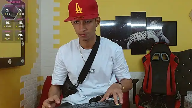 jose_sexycumm live sex cam