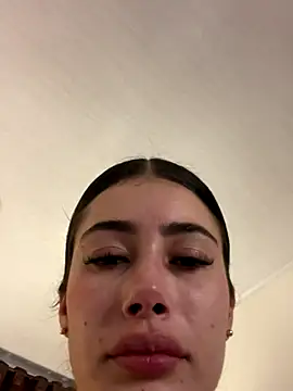 Sweet_and_caramel's cam snapshot