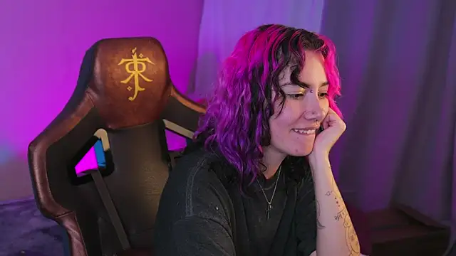 _zephyr_'s cam snapshot