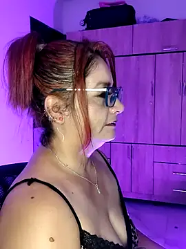 sexy_ambarr's cam snapshot