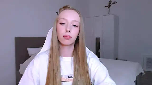 Luna_insniity live sex cam