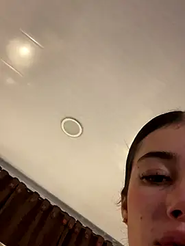 Sweet_and_caramel's cam snapshot