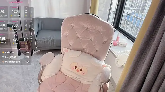 Lena-yyds's cam snapshot