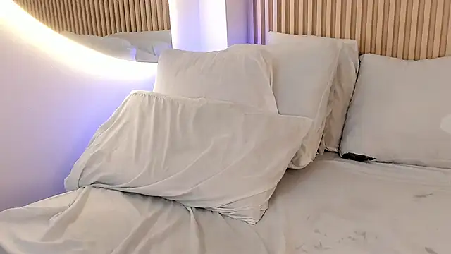 daiana_curly's cam snapshot