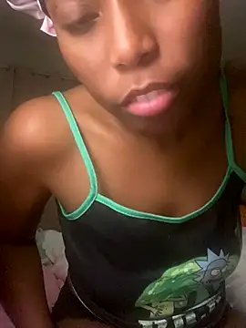 UnknownVixen's cam snapshot