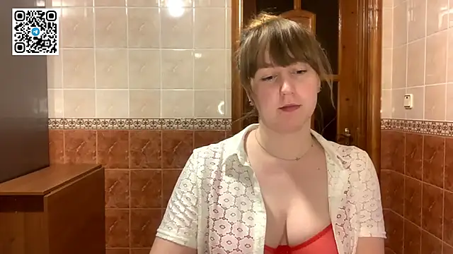 MaroonMoon_'s cam snapshot