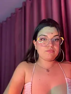 Scarletts_Boobs's cam snapshot