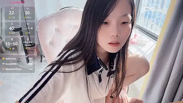 Lena-yyds's cam snapshot