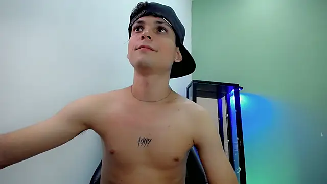 dilan_hott_ live sex cam