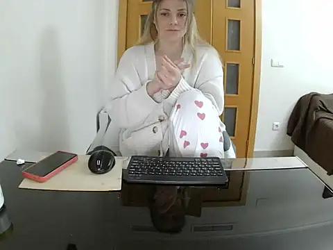 Adelyxveex's cam snapshot