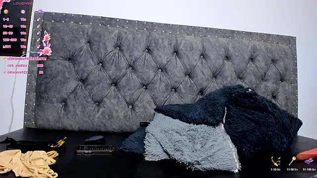 Layla_kaderr live sex cam