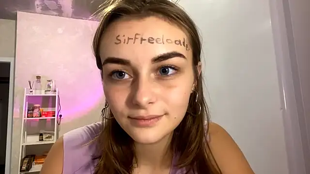 GeralynChiszar's cam snapshot