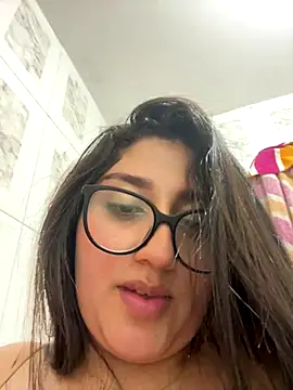 croftsmila's cam snapshot