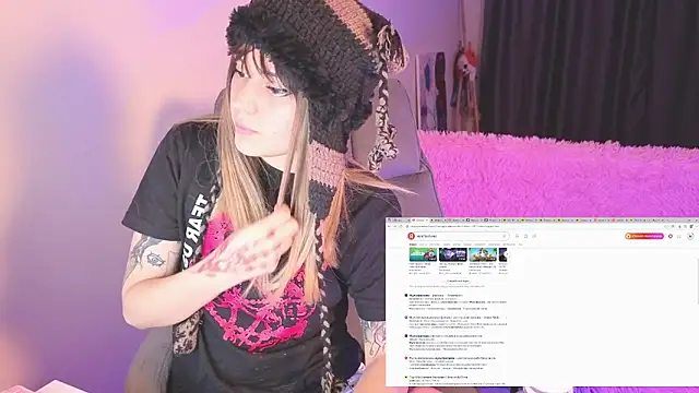 Kisi_misi's cam snapshot