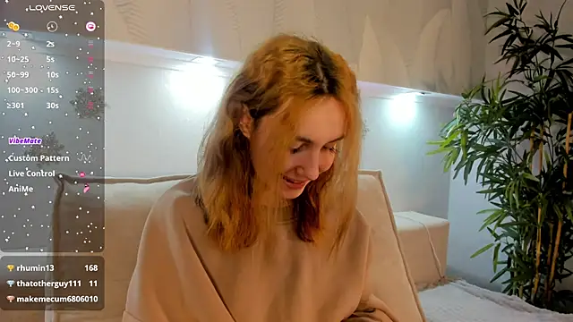 Luna_G0ld's cam snapshot