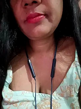 Love-pari09's cam snapshot