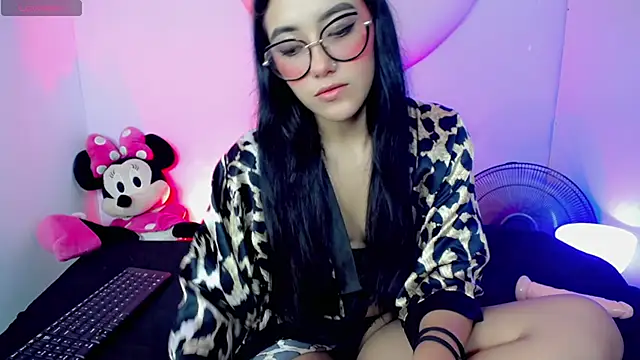 Mishell_hot_'s cam snapshot