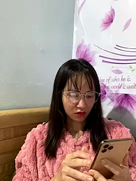 TranOanh999's cam snapshot