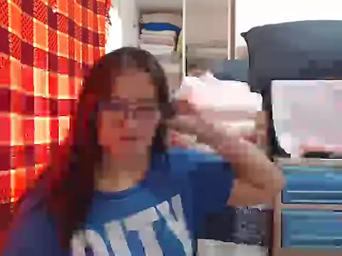 Kinkybela2025's cam snapshot