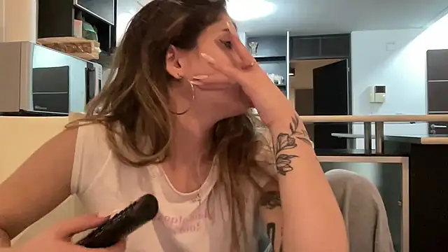 Lolykush's cam snapshot