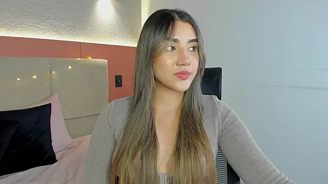 AniiRose's cam snapshot