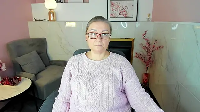 AlexandraKind's cam snapshot