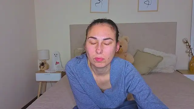 Olivia_milf_'s cam snapshot