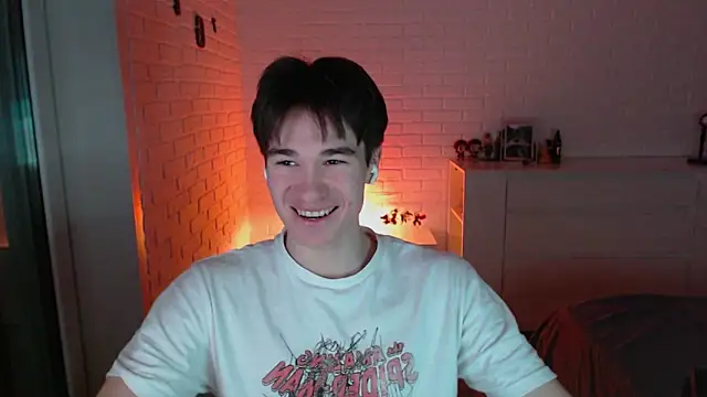 MarkusDean live sex cam