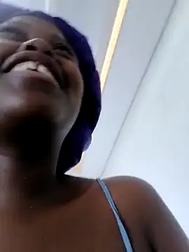 SweetSavage18 live sex cam