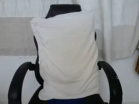 Apollo_21 live sex cam