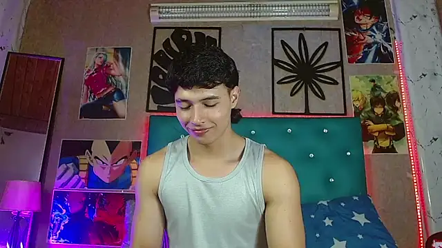 LiamAndrewzz live sex cam