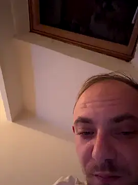 Crevette311 live sex cam