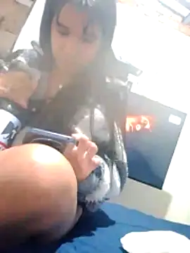 VivienAndClark live sex cam