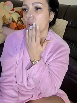 ReiyaRey live sex cam