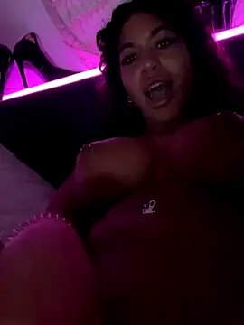AlyssaHottv_ live sex cam