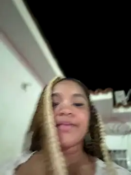 Lucy_wilson5 live sex cam