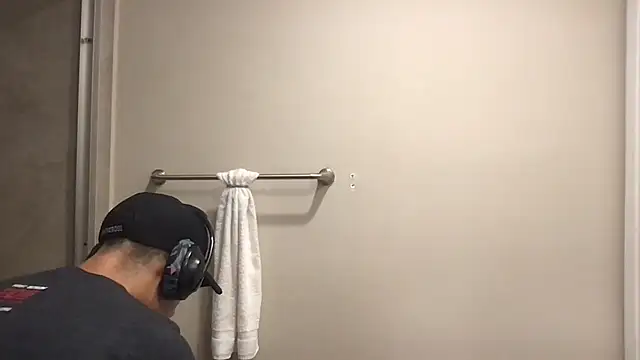 BigGuyMuscle live sex cam